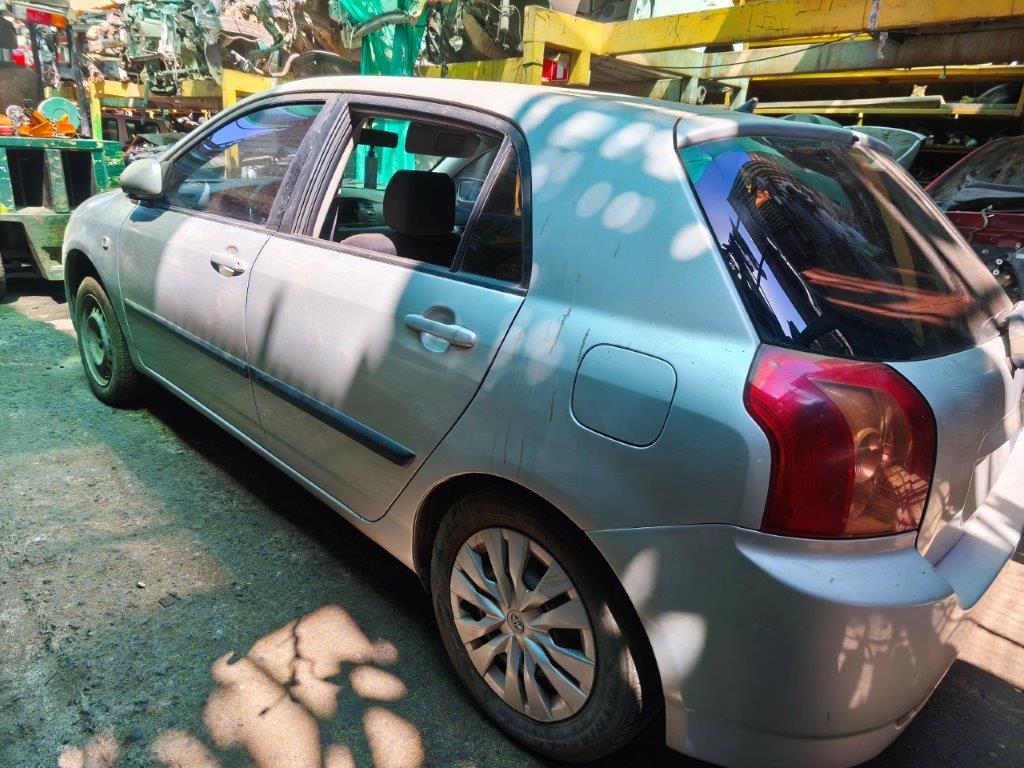 LLANTA Toyota COROLLA SPORT 2004  USADA  EN DESARME